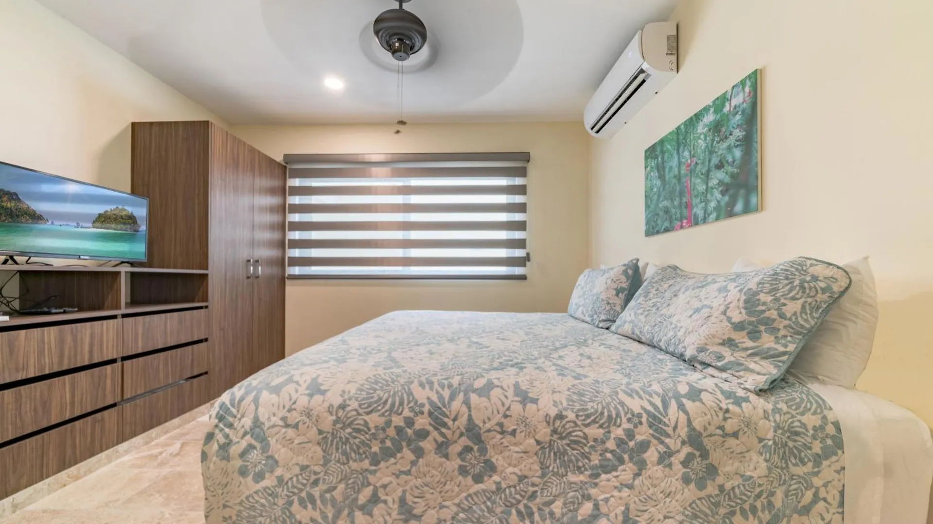 Veranda 210 Condo - Downtown, - At Veranto Condos With Rooftop Pool Playa del Carmen 0*,  Mexikó